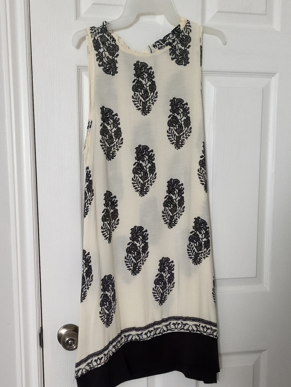 Zanzea Cream and Black Printed Sleeveless Shift Dress